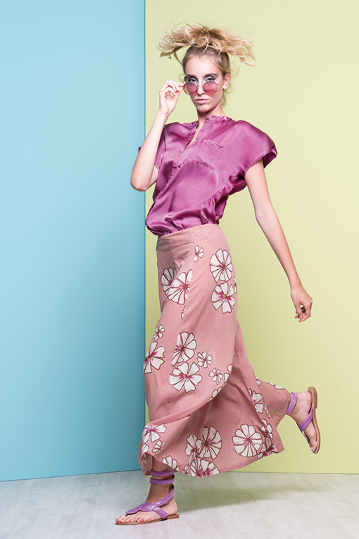 maglia F 11 M top L6 46 S pantalone L6 39 B