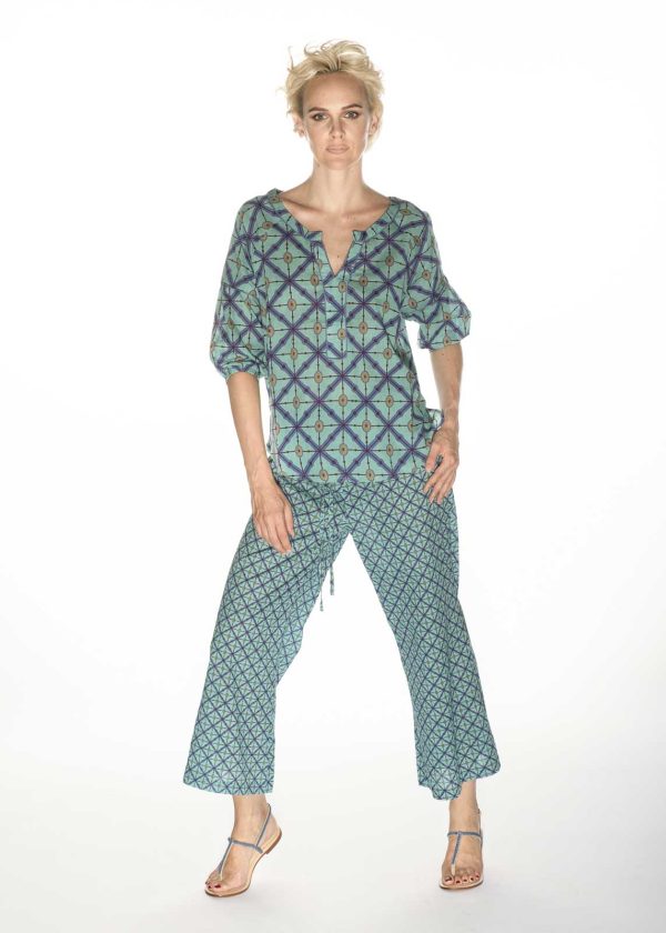 Iris Pantalone Crop